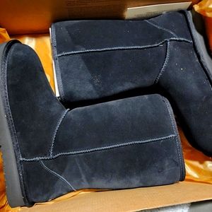 Koolaburra Ugg Boots